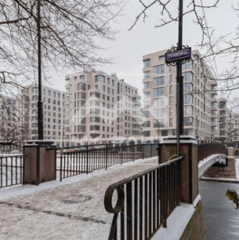 Продажа 2-комн квартиры на вторичном рынке наб Чёрной речки,  д. 31
