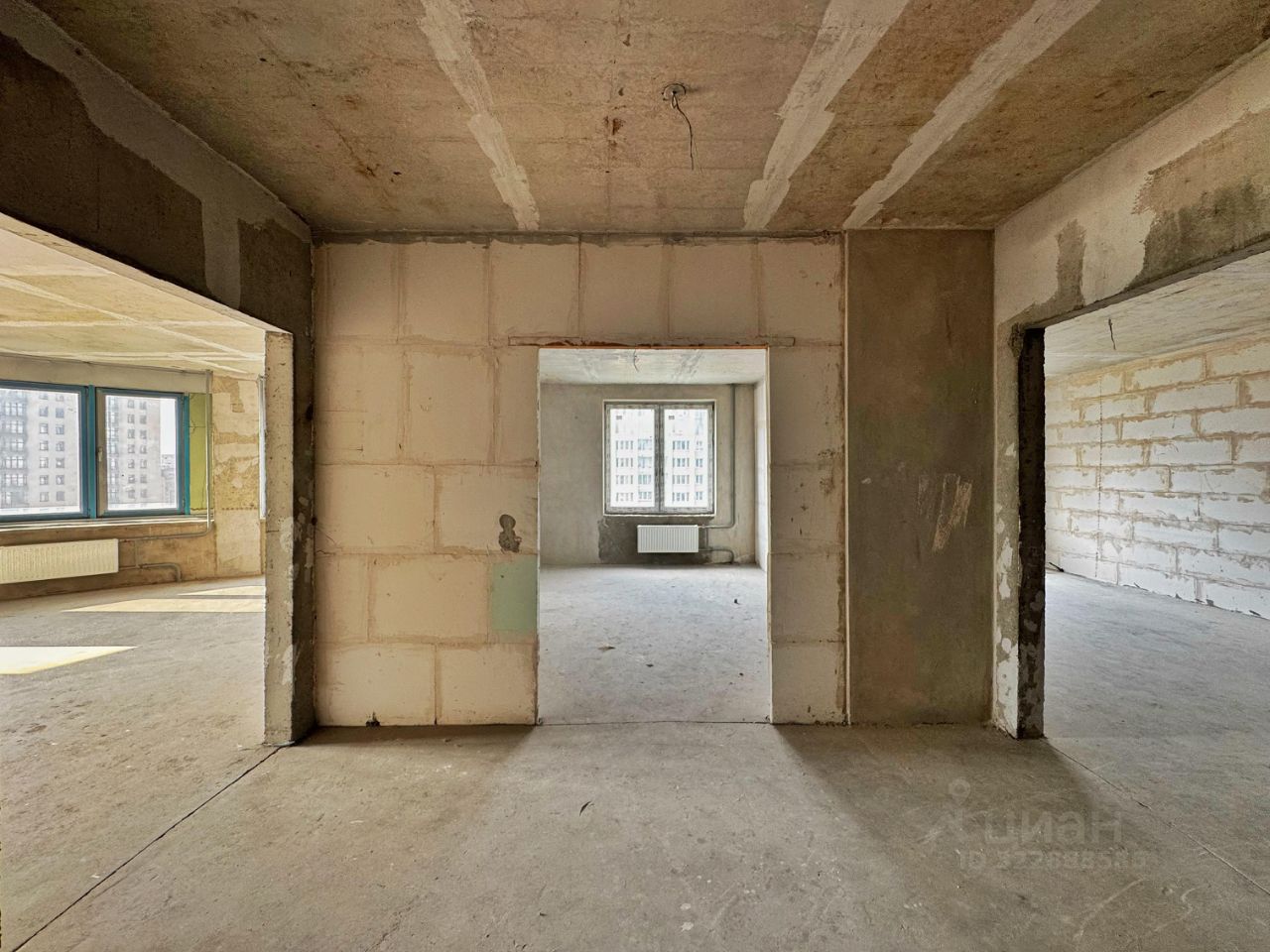 Продажа 3-комн квартиры на вторичном рынке улица Нахимова, 20