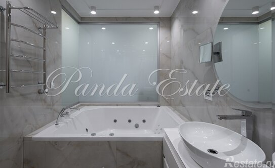 Продажа 4-комн квартиры на вторичном рынке ул Василисы Кожиной,  д. 13