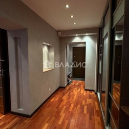 Продажа 3-комн квартиры на вторичном рынке проспект Наставников