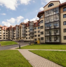 Продажа 3-комн квартиры на вторичном рынке Ромашково, ул Никольская,  д. 4,  к. 2