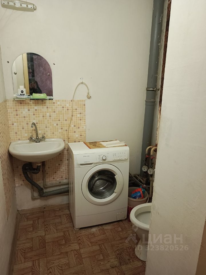 Продажа 3-комн квартиры на вторичном рынке Белградская улица, 26к9