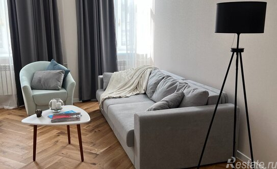 Продажа 2-комн квартиры на вторичном рынке Исполкомская улица