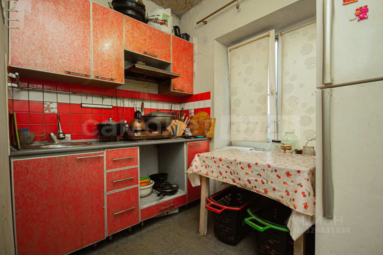 Продажа 2-комн квартиры на вторичном рынке д. Ивановка, 11