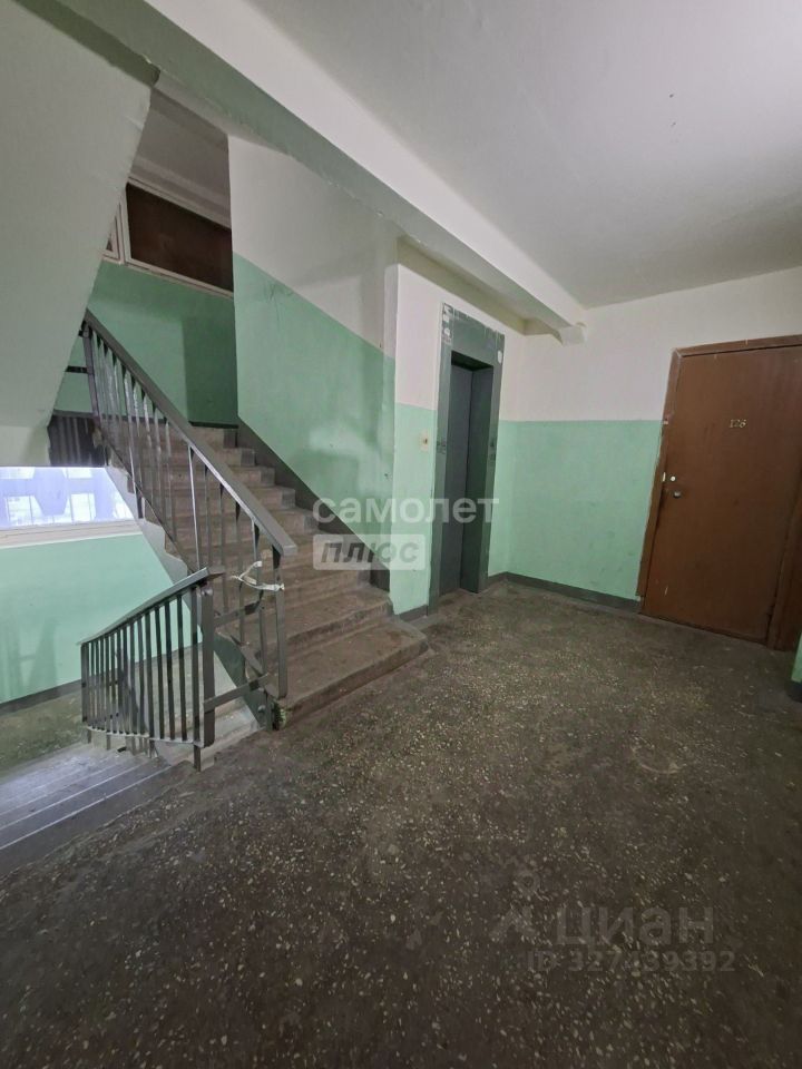 Продажа 2-комн квартиры на вторичном рынке Новлянский мкр, улица Западная,  д. 1