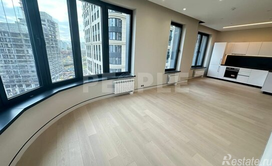 Продажа 3-комн квартиры на вторичном рынке улица Сергея Бондарчука