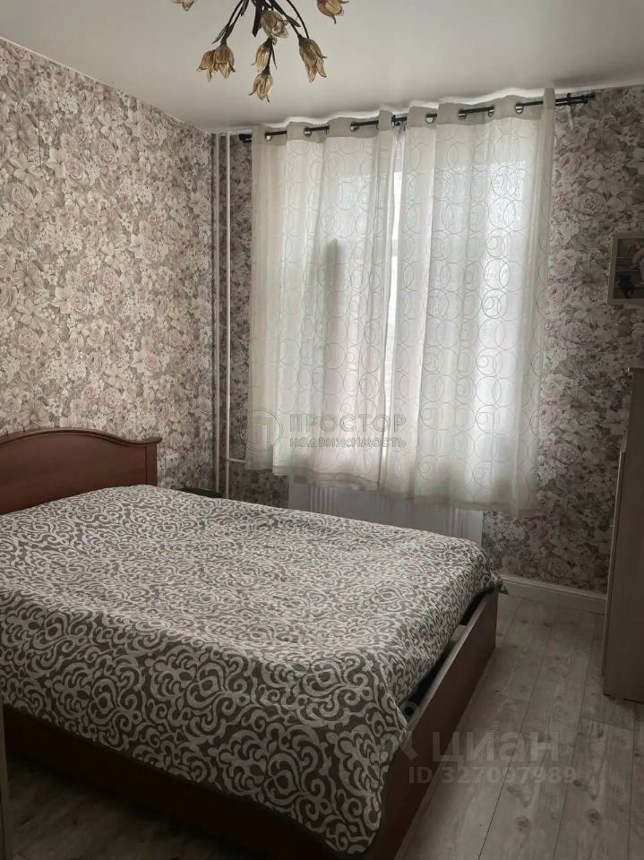 Продажа 2-комн квартиры на вторичном рынке Опалиха мкр, улица Пришвина, 13