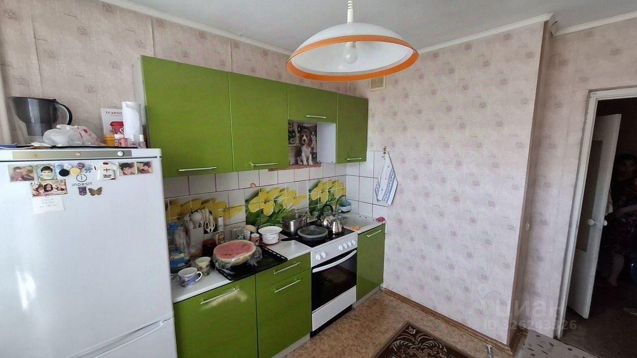 Продажа 1-комн квартиры на вторичном рынке Алтайская улица,  д. 21