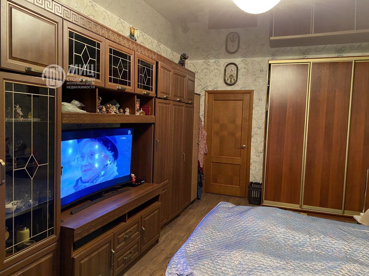 Продажа 2-комн квартиры на вторичном рынке Наро-Фоминск, улица Войкова, 1