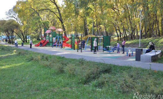 Продажа 3-комн квартиры на вторичном рынке Ягодная улица,  д. 8 к1