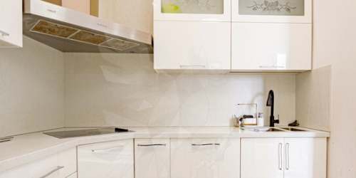 3-комн квартира ул Мосфильмовская,  д. 8,  к. 1