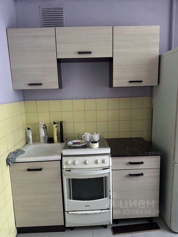 Продажа 3-комн квартиры на вторичном рынке Сиреневый бульвар, 66