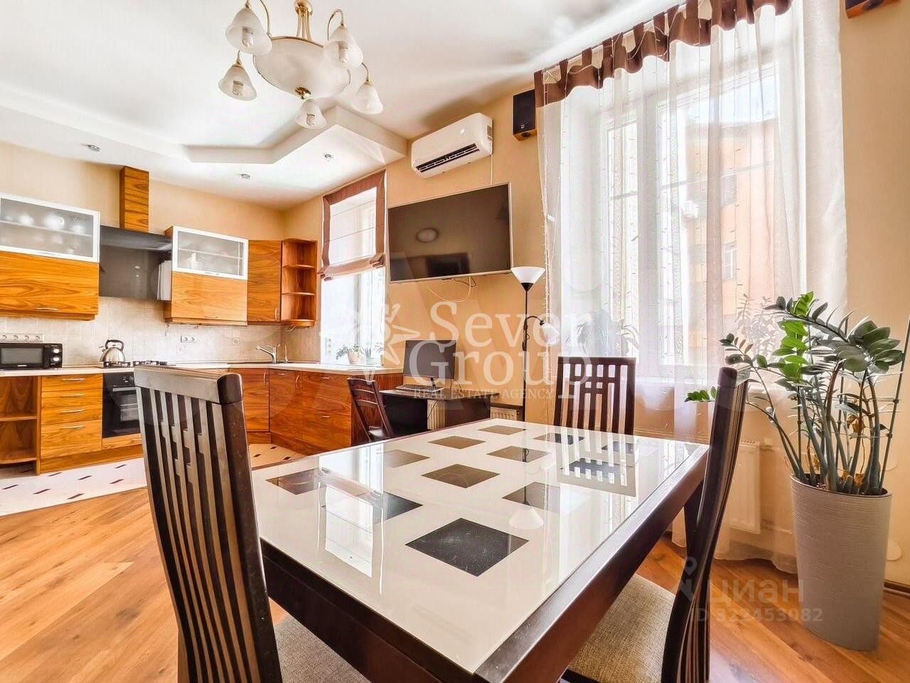 Продажа 3-комн квартиры на вторичном рынке улица Бармалеева, 18