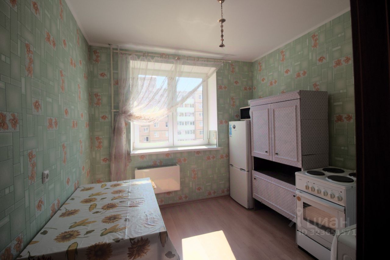 Продажа 1-комн квартиры на вторичном рынке Красное Село, улица Освобождения, 33к1