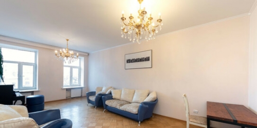 4-комн квартира Никитский бульвар,  д. 8