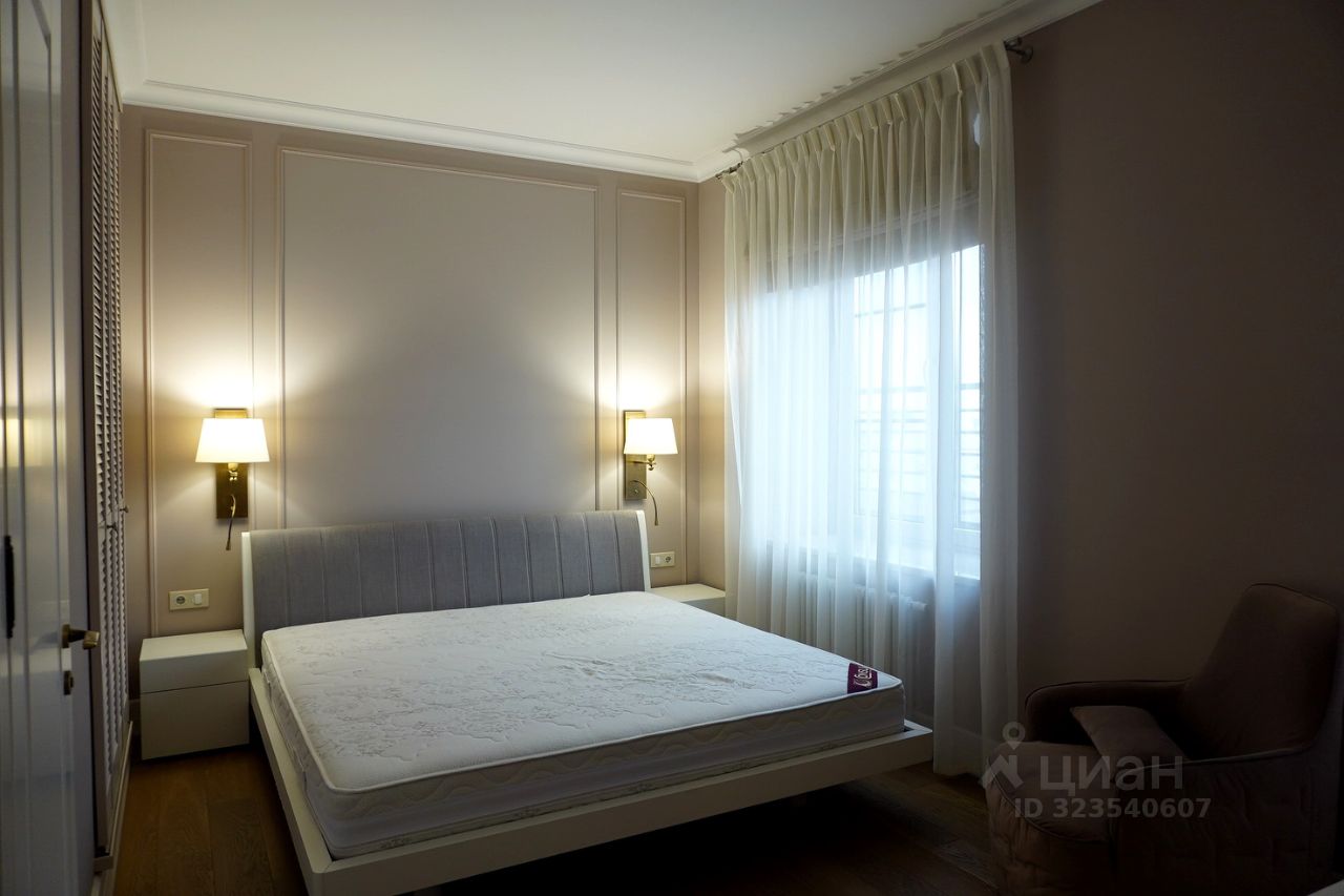 Продажа 5-комн квартиры на вторичном рынке Парадная улица, 3к2