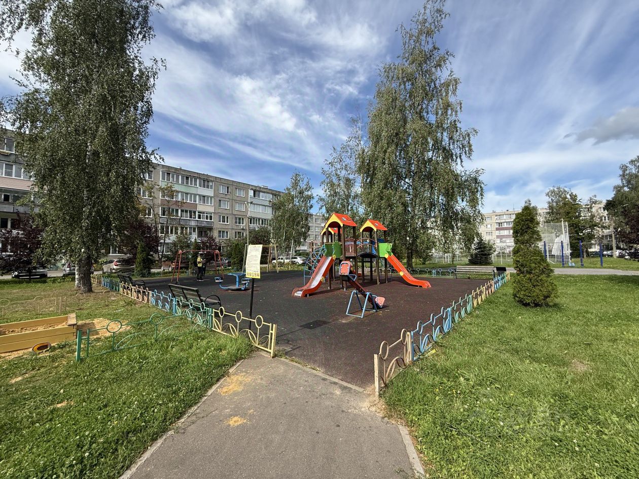 Продажа 2-комн квартиры на вторичном рынке 3-й мкр,  д. 31