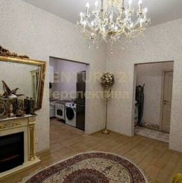 Продажа 3-комн квартиры на вторичном рынке Октябрьский пгт, 60 лет Победы ул,  д. 10А
