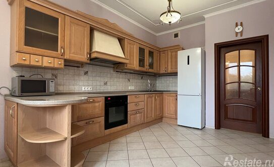 Продажа 3-комн квартиры на вторичном рынке улица Кутузова,  д. 11 к2