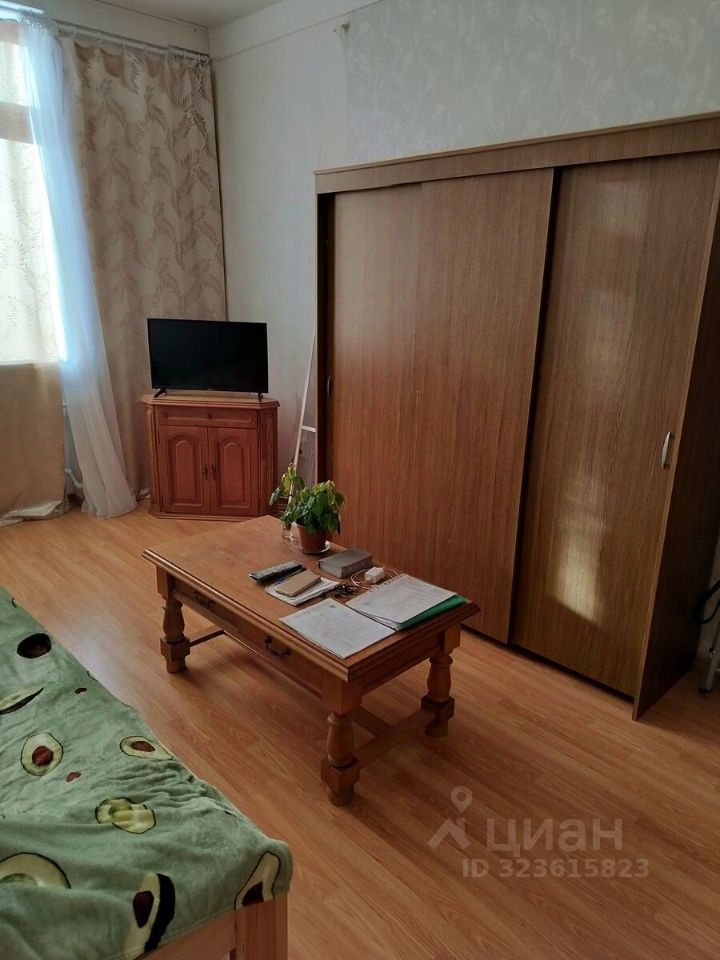 Продажа 4-комн квартиры на вторичном рынке Московский проспект, 182