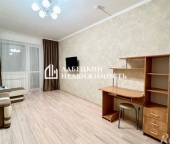 Продать Квартиры вторичка улица Белы Куна  1 к2 