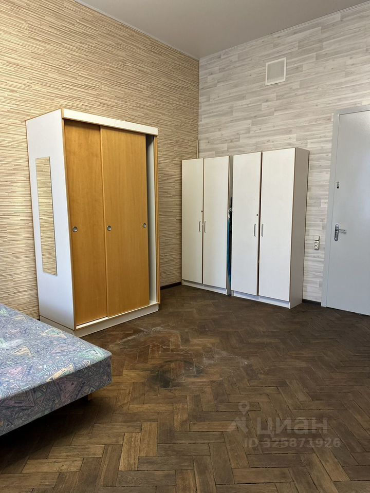 Продажа комнаты Таврическая улица, 45