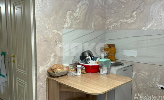 Продажа 3-комн квартиры на вторичном рынке ул Веерная,  д. 3,  к. 3