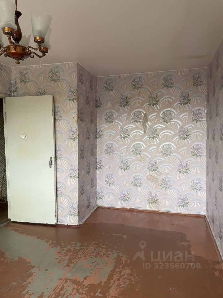 Продажа 2-комн квартиры на вторичном рынке Дальневосточный проспект, 46/28