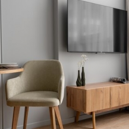 Продажа 2-комн квартиры на вторичном рынке ул Коммунистическая,  д. 6/1