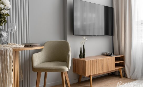 Продажа 2-комн квартиры на вторичном рынке ул Коммунистическая,  д. 6/1