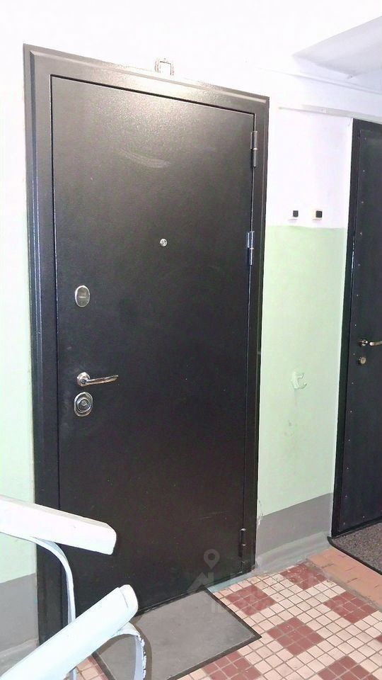 Продажа 3-комн квартиры на вторичном рынке Долгопрудный, улица Академика Лаврентьева, 17