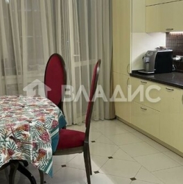 Продажа 2-комн квартиры на вторичном рынке Реутов, Лесная улица,  д. 11