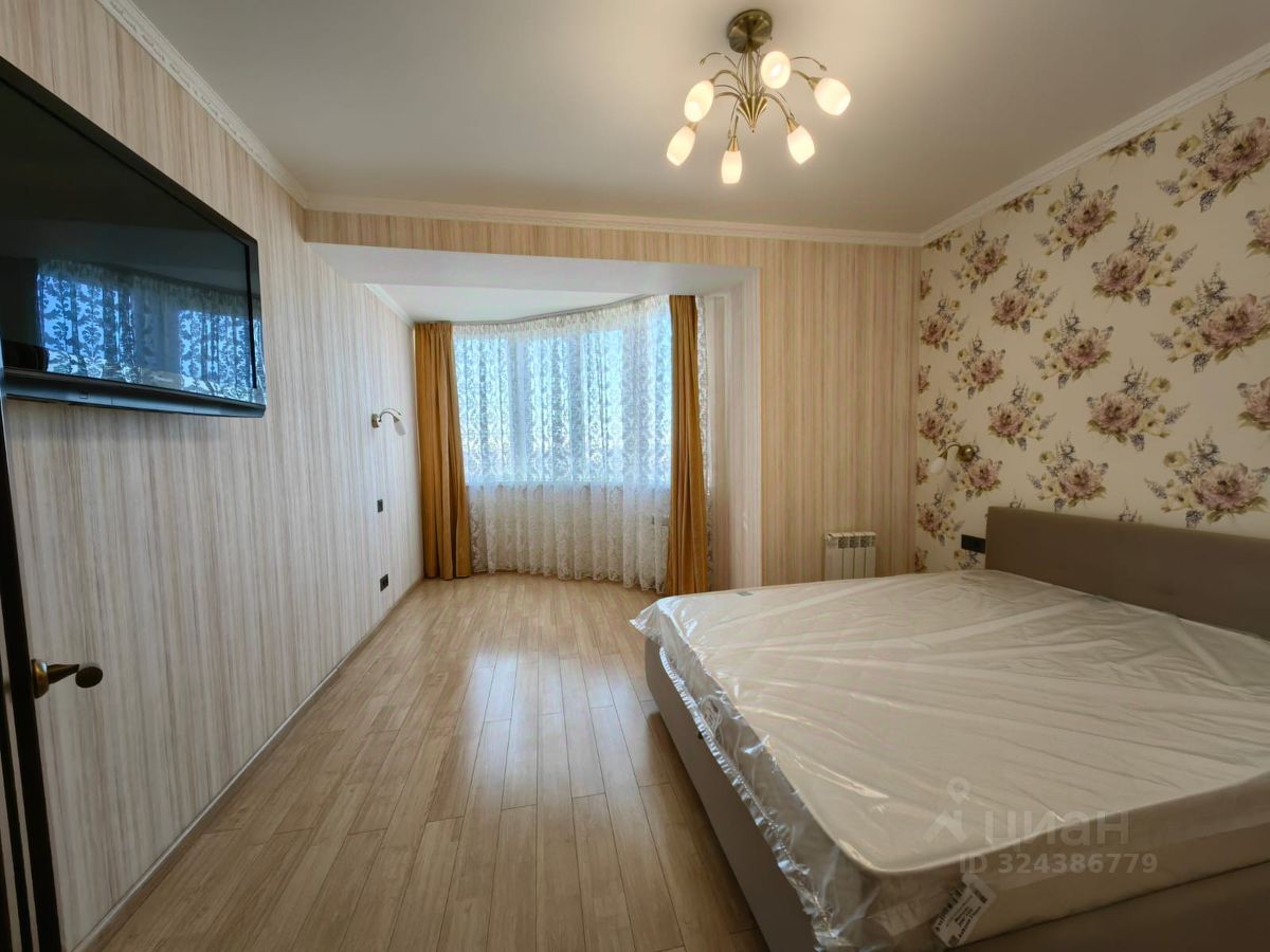 Продажа 2-комн квартиры на вторичном рынке Одинцово, Садовая улица,  д. 24