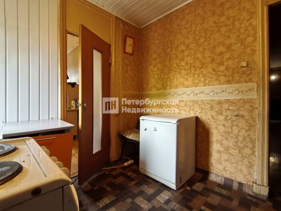 Продажа комнаты ул Шкапина, д 18