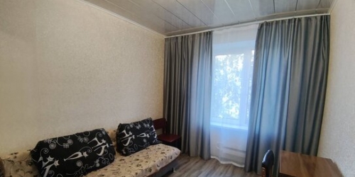 2-комн квартира Хабаровская улица,  д. 12/23