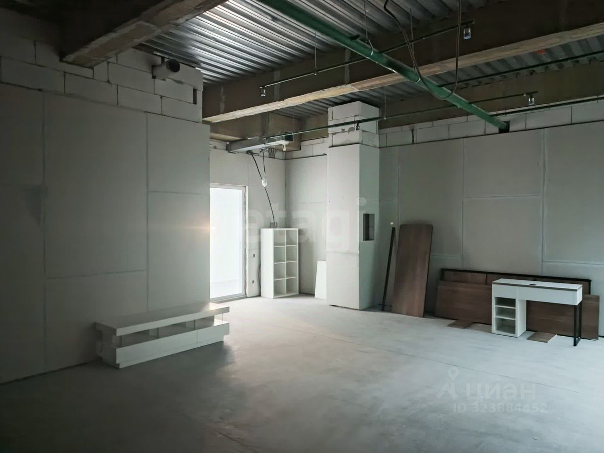 Продажа 2-комн квартиры на вторичном рынке 2-я Брестская улица, 6