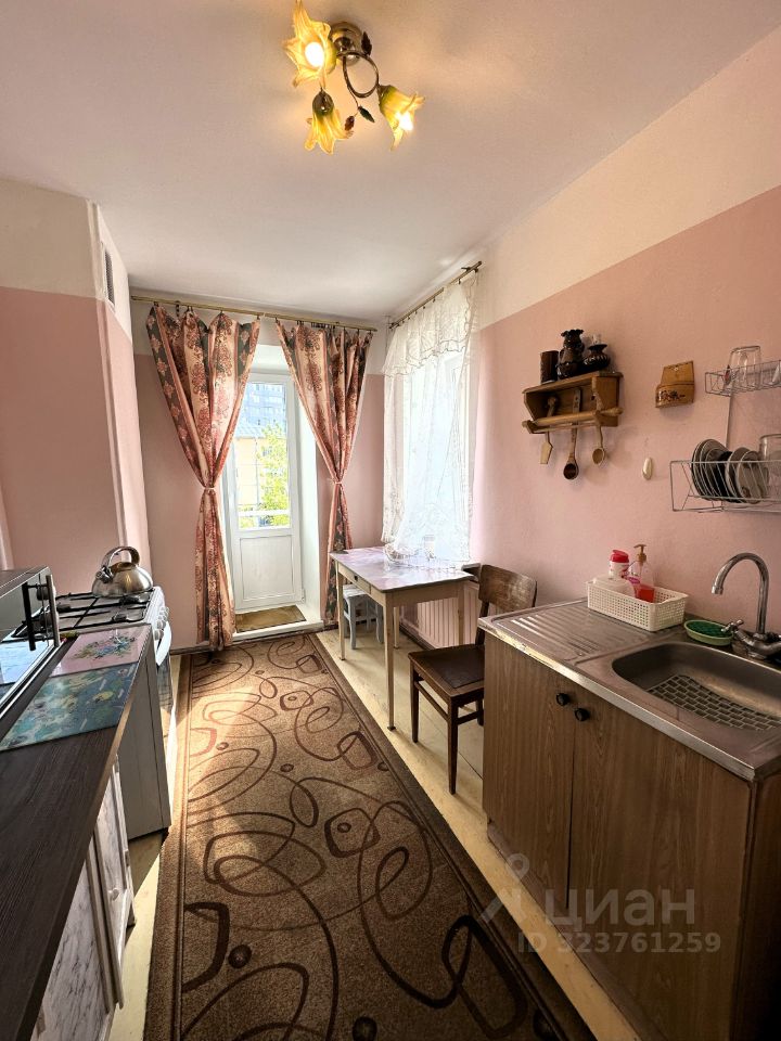 Аренда 1-комн квартиры на вторичном рынке проспект Обуховской обороны, 197