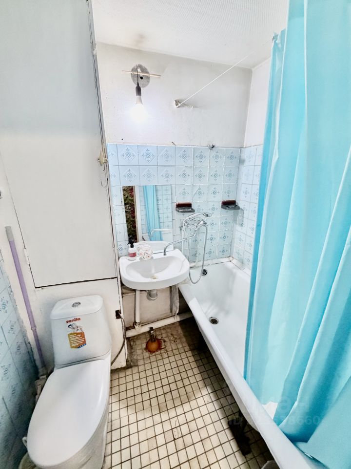 Продажа 1-комн квартиры на вторичном рынке Днепропетровская улица, 19К1