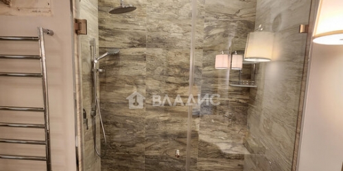 4-комн квартира Еропкинский переулок,  д. 11