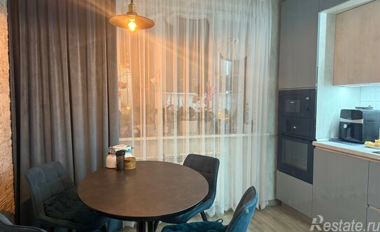 Продажа 2-комн квартиры на вторичном рынке Валентиновка, улица Горького,  д. 43