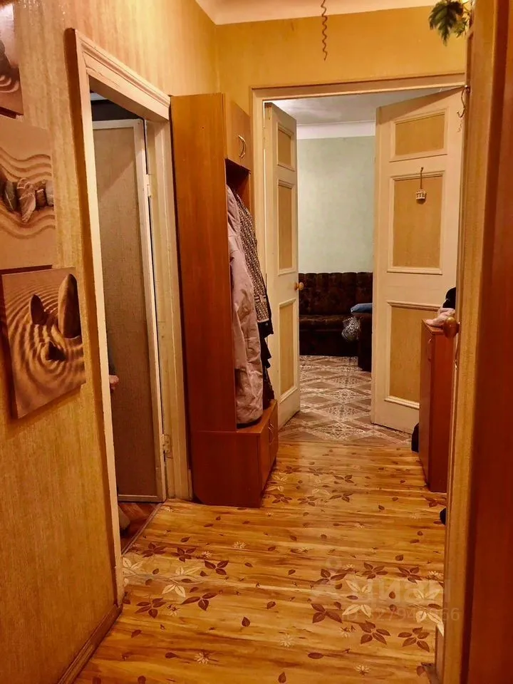 Продажа 2-комн квартиры на вторичном рынке Кировск, улица Горького, 17
