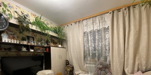 3-комн квартира Ломоносов г., Скуридина ул. ,  д. 6