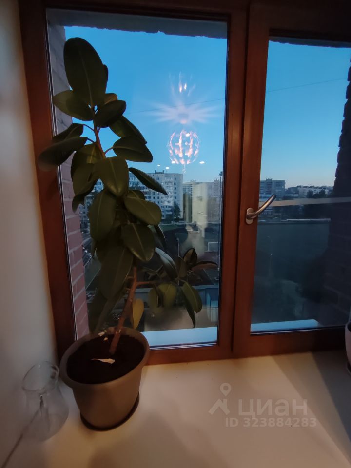 Продажа 1-комн квартиры на вторичном рынке улица Коммуны, 28к1