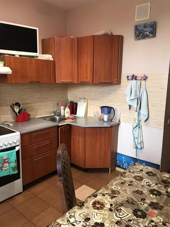 Продажа 1-комн квартиры на вторичном рынке ВНИИССОК, ул. Михаила Кутузова,  д. 1