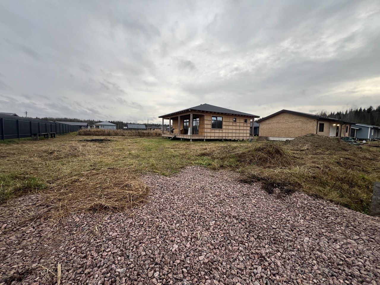 Продажа дома Ягодное Клуб кп, улица Цветочная,  д. 1