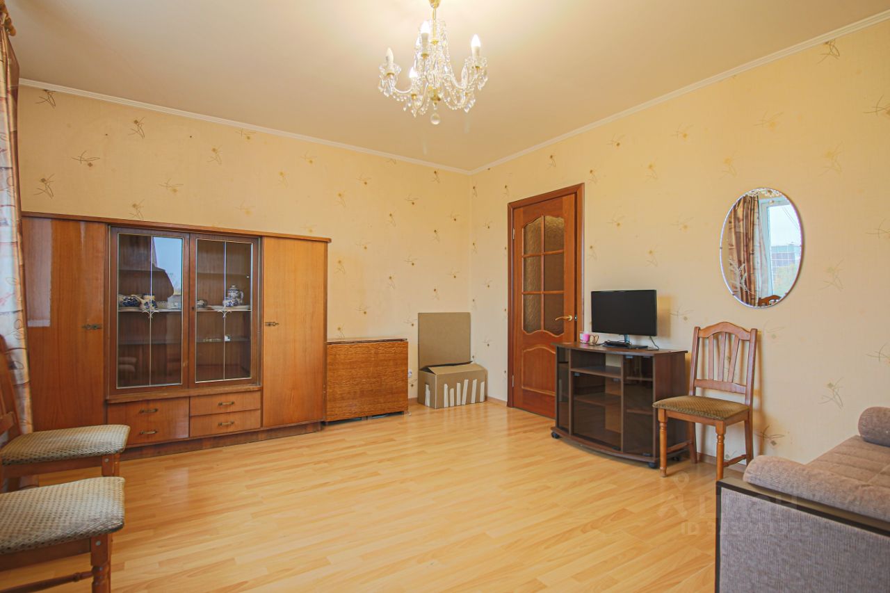 Продажа 2-комн квартиры на вторичном рынке Ленинский проспект, 151к3