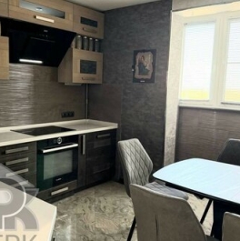 Продажа 4-комн квартиры на вторичном рынке Малыгинский проезд