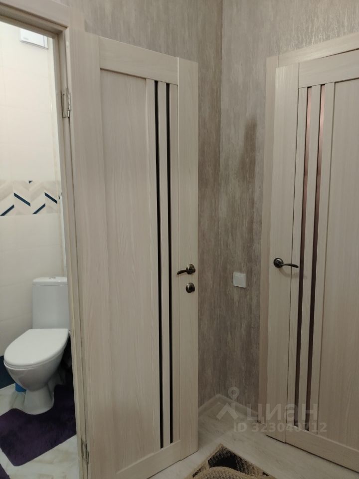 Продажа 1-комн квартиры на вторичном рынке Голубое пгт, бульвар Парковый, 2к2