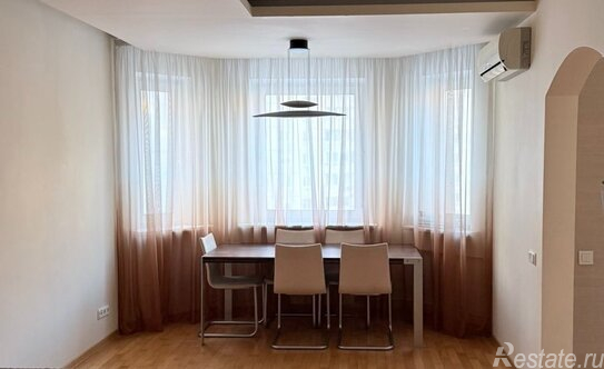 Продажа 3-комн квартиры на вторичном рынке Братиславская улица