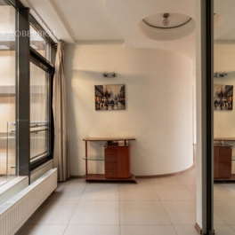 Продажа 2-комн квартиры на вторичном рынке Невский пр-кт,  д. 152